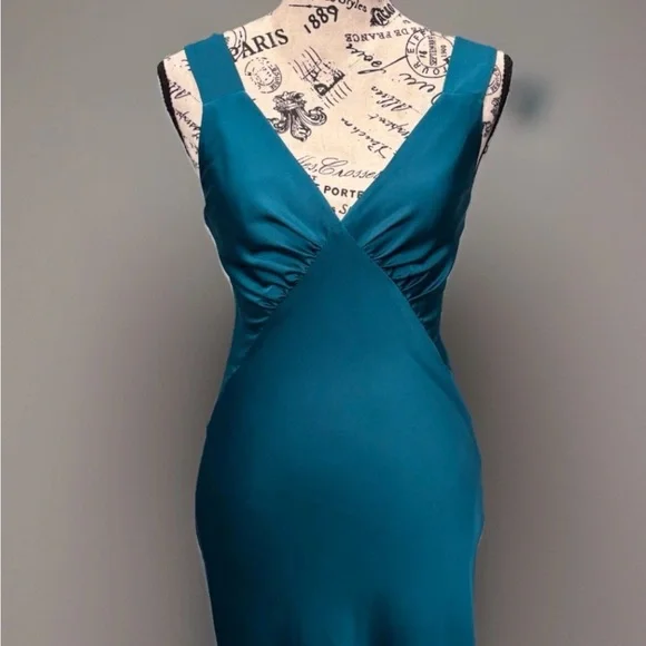 House of Harlow 1960 Teal V-Neck Maxi Dress - Picture 2 of 9